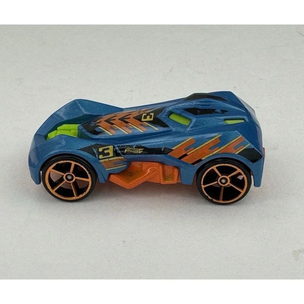 Hot Wheels RD-03 2014 Mattel Blue Orange Racing Diecast Toy Car‎ Number 3
